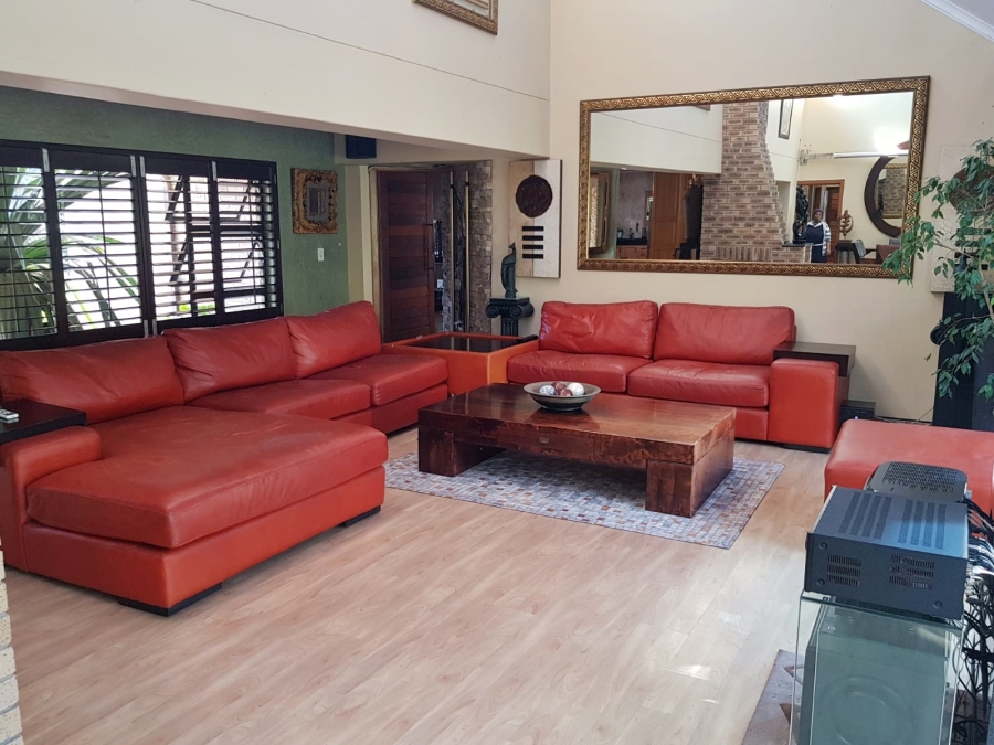 5 Bedroom Property for Sale in Abbotsford Eastern Cape